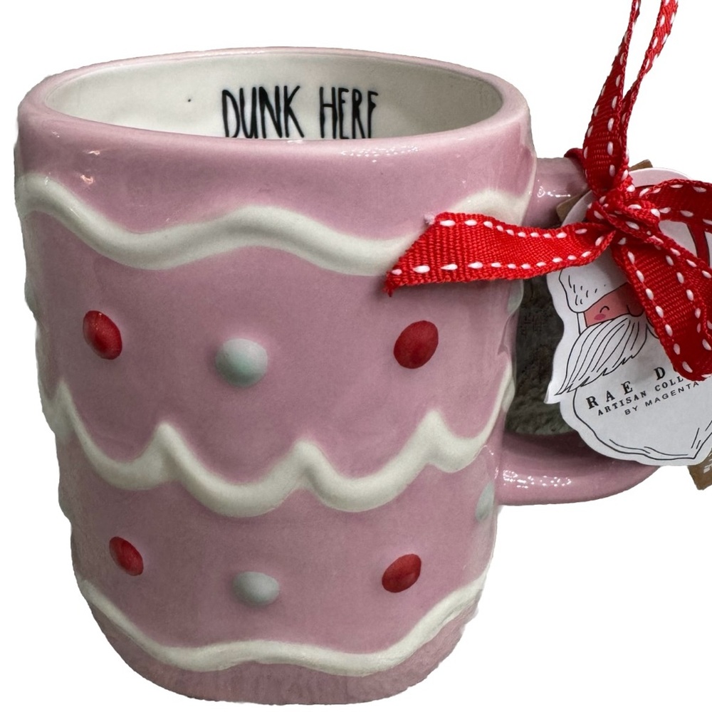 RAE DUNN COFFEE MUG DECORATED IN FROSTING STYLE HOLIDAY NEW